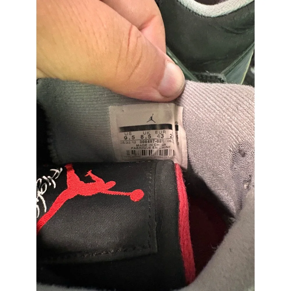 Jordan 4 Retro Bred 2012 Black Red Grey Sneakers 308497-089 Mens 9.5